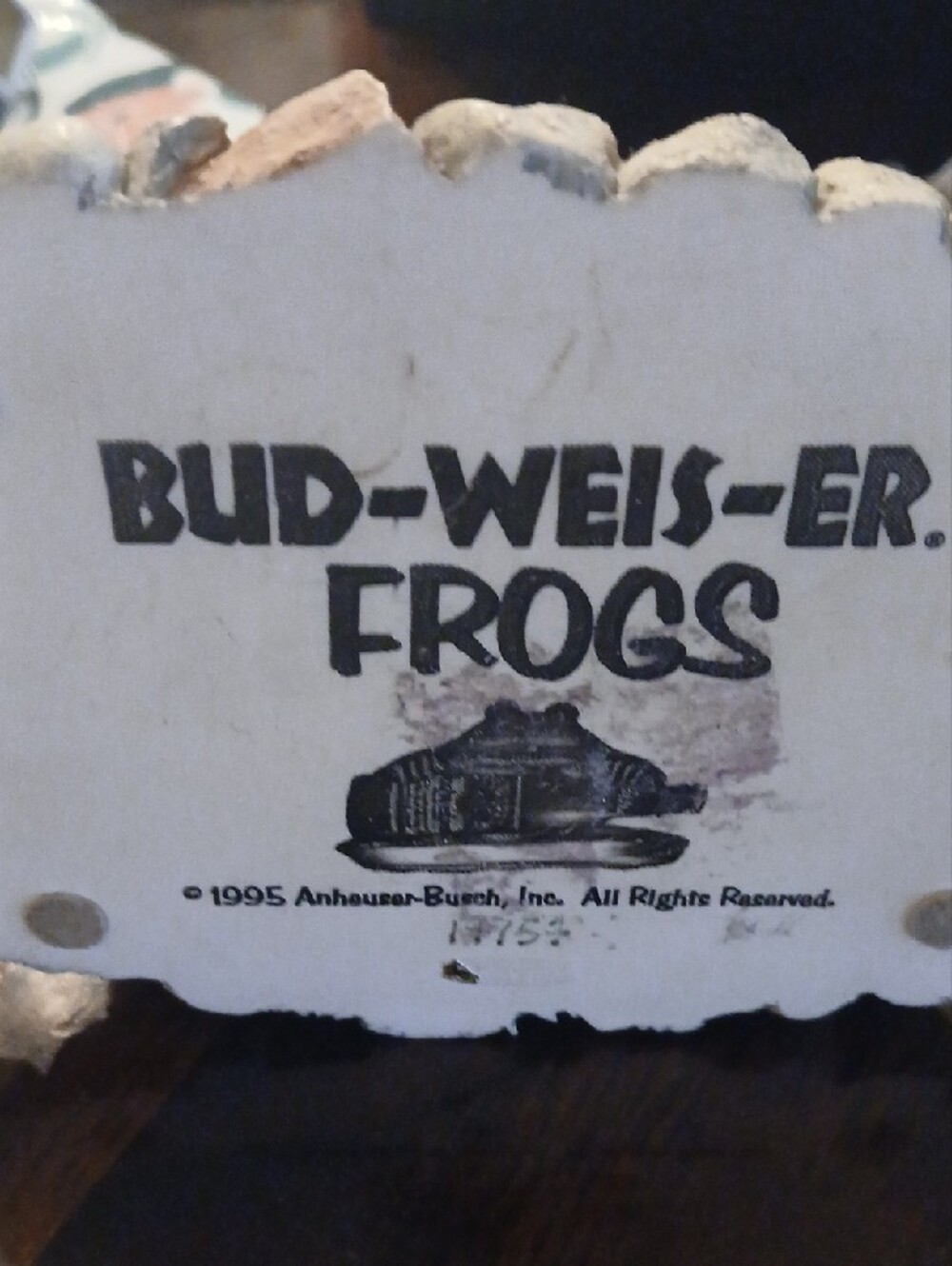 Budweiser Green Frog Pond Habitat Accent with Red Logo Great For Man Cave - Picture 8 of 8